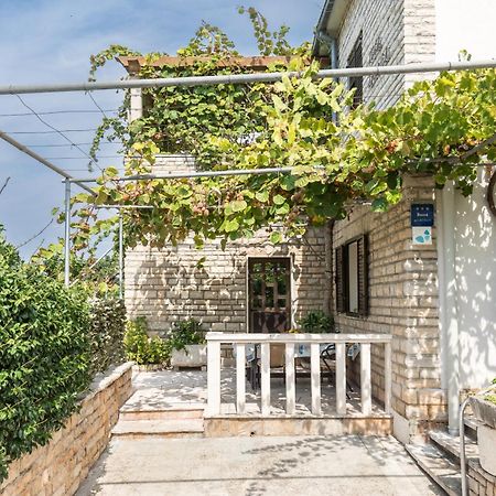 Ferienwohnung Sweet Dreams Sutivan Exterior foto